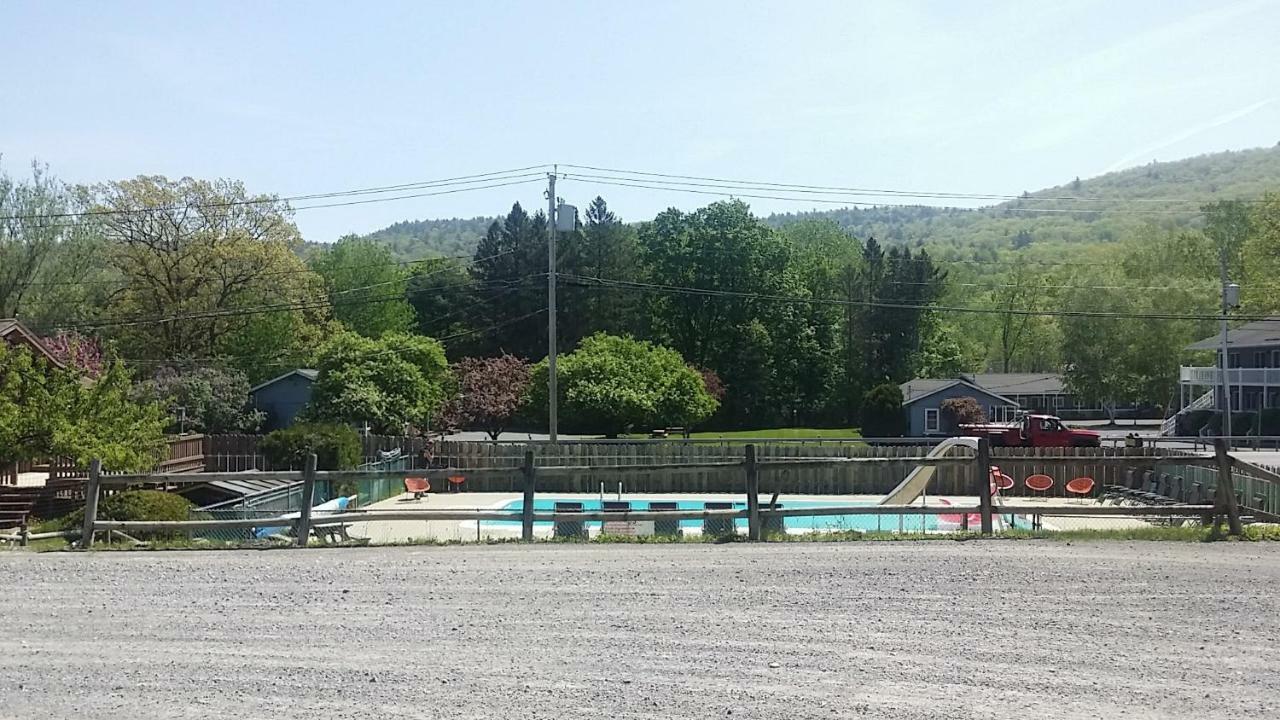 Nassau Motel Lake George Exterior photo