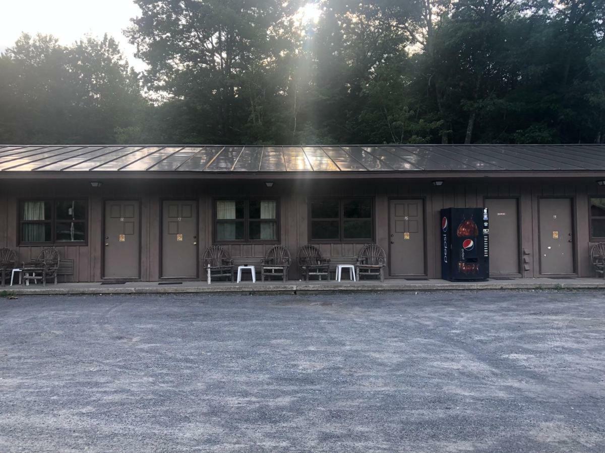 Nassau Motel Lake George Exterior photo